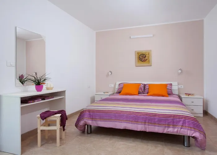 Relax In Nature Mugeba Club Villa