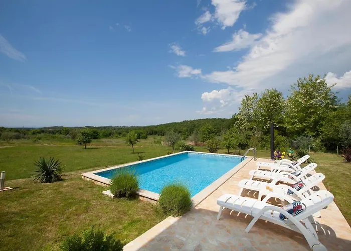 Relax In Nature Mugeba Club * Poreč